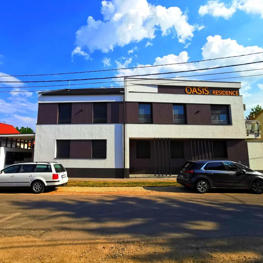 LaVida Deluxe villa Hajdúszoboszló Exterior foto