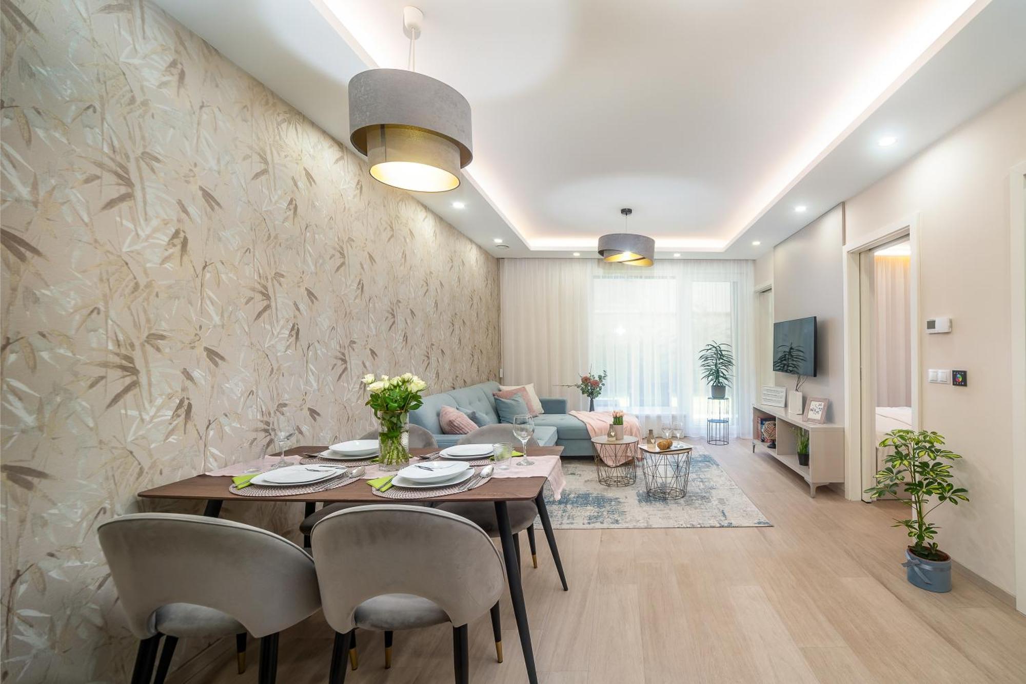 LaVida Deluxe villa Hajdúszoboszló Exterior foto